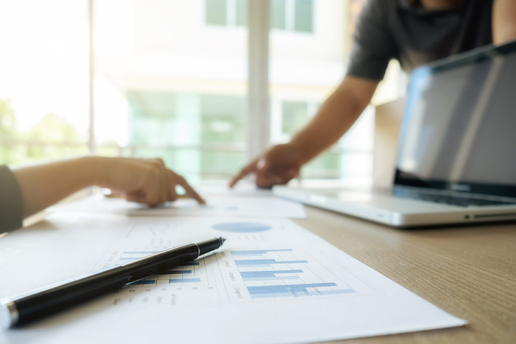 Comiesięczny Przegląd Makroekonomiczny